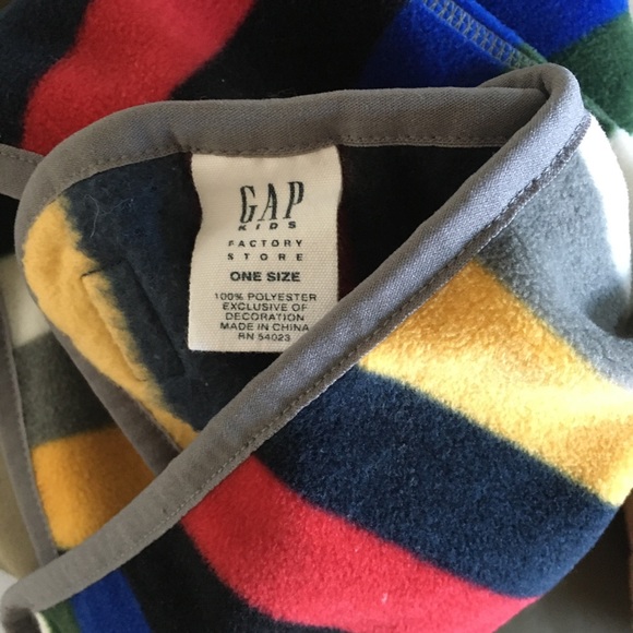 SOLD Gap Kids Scarf Warm Soft Fleece Wrap Striped - Picture 2 of 7